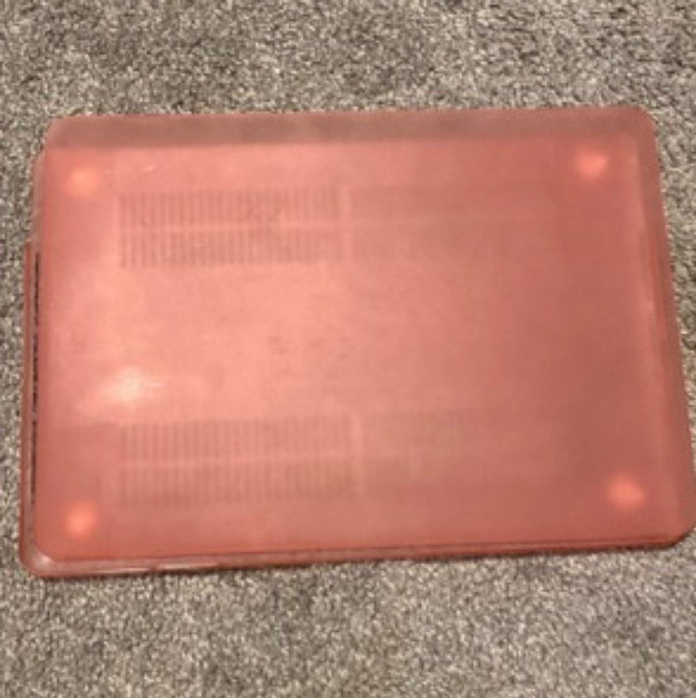 Apple MacBook Pro case-pink